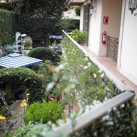Mansion Alcazar Hotel Cuenca Exterior photo
