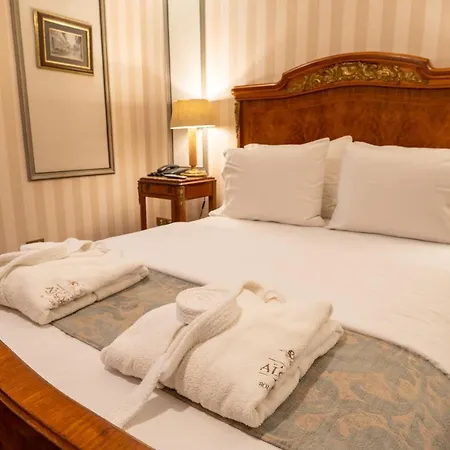 Mansion Alcazar Hotel Cuenca Exterior photo
