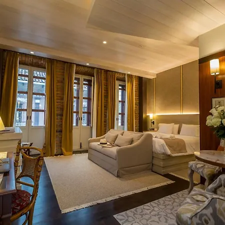Mansion Alcazar Hotel Cuenca Exterior photo