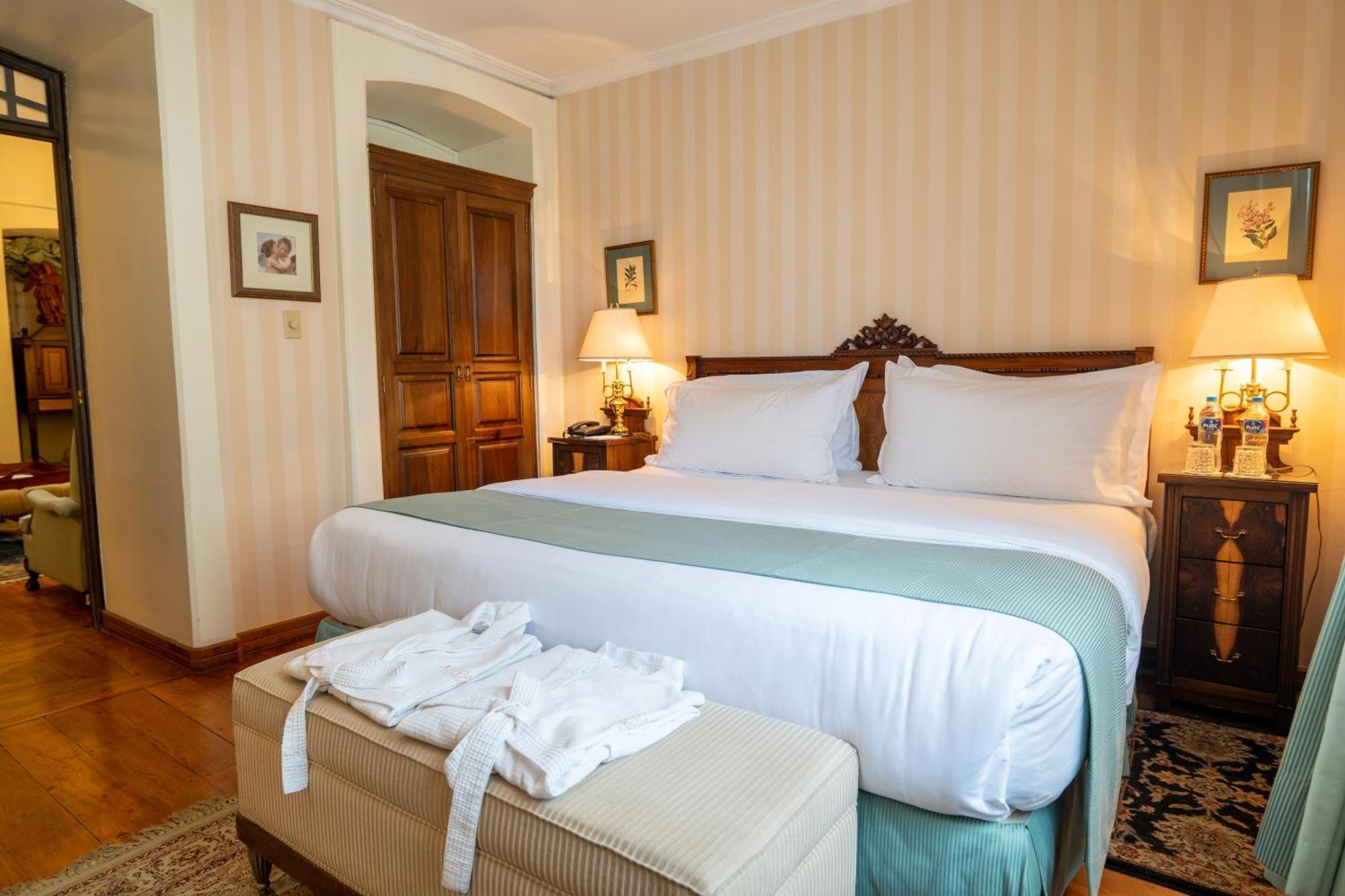 Mansion Alcazar Hotel
