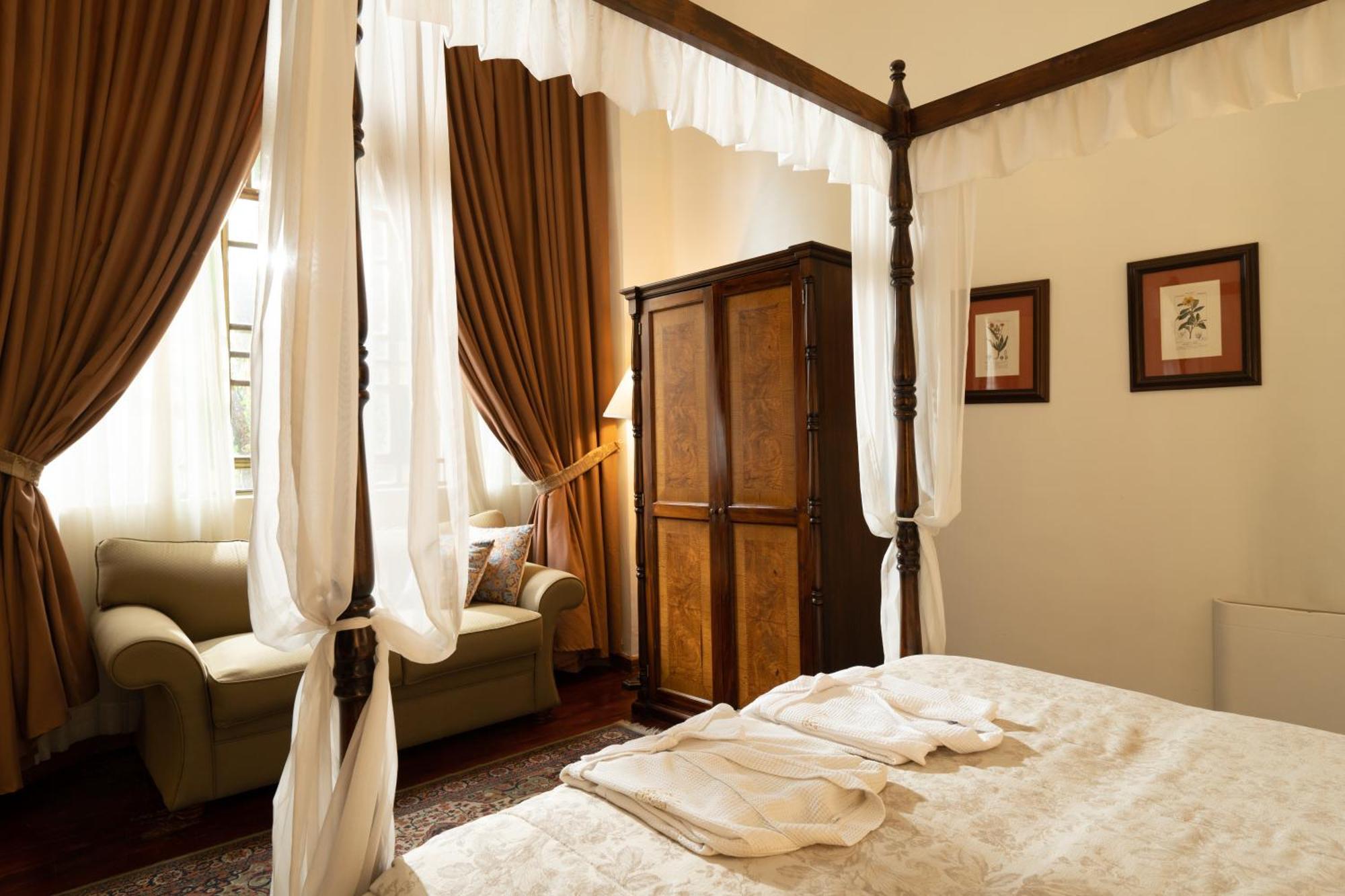 Hotel Mansion Alcazar 5*