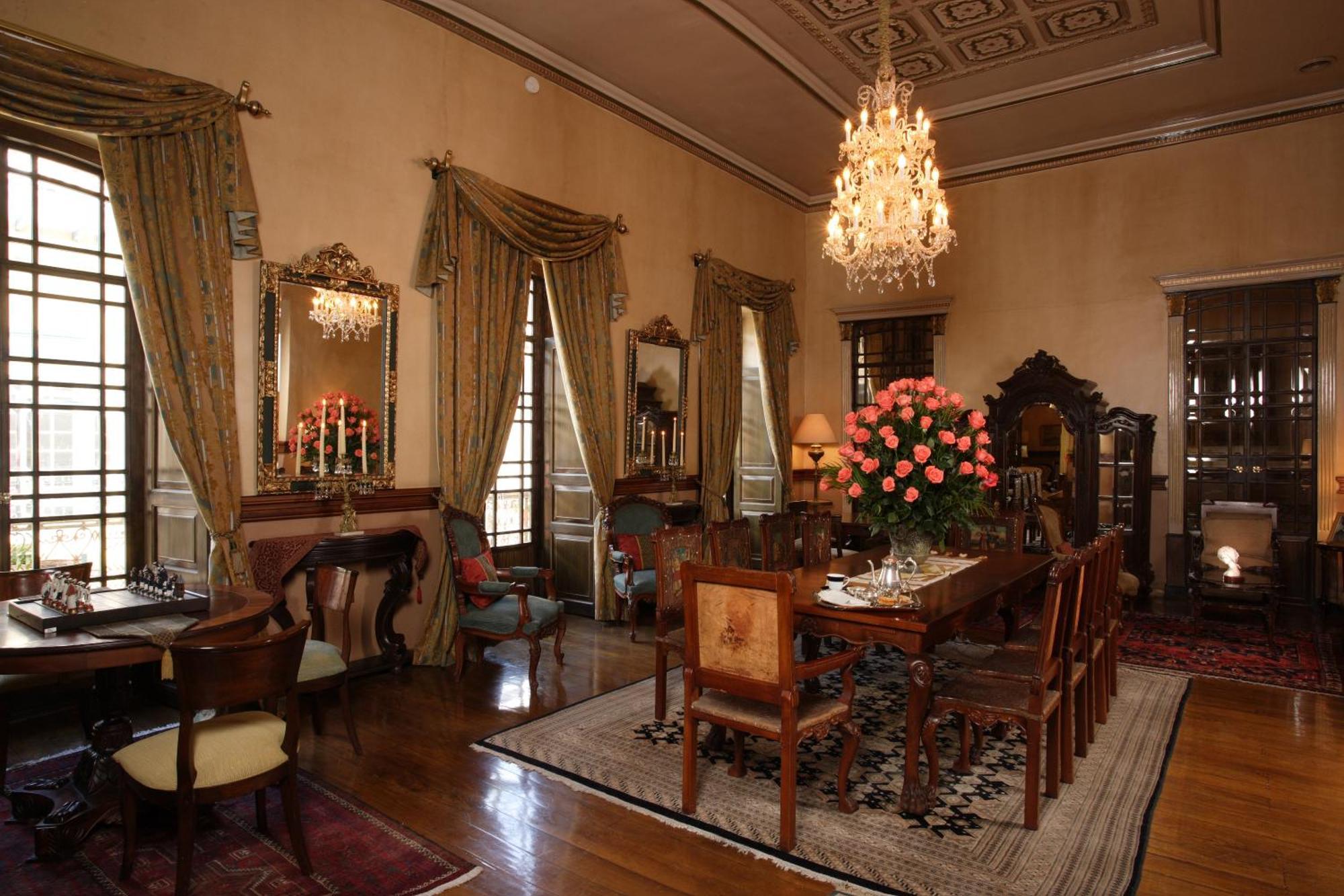 Mansion Alcazar Hotel 5*